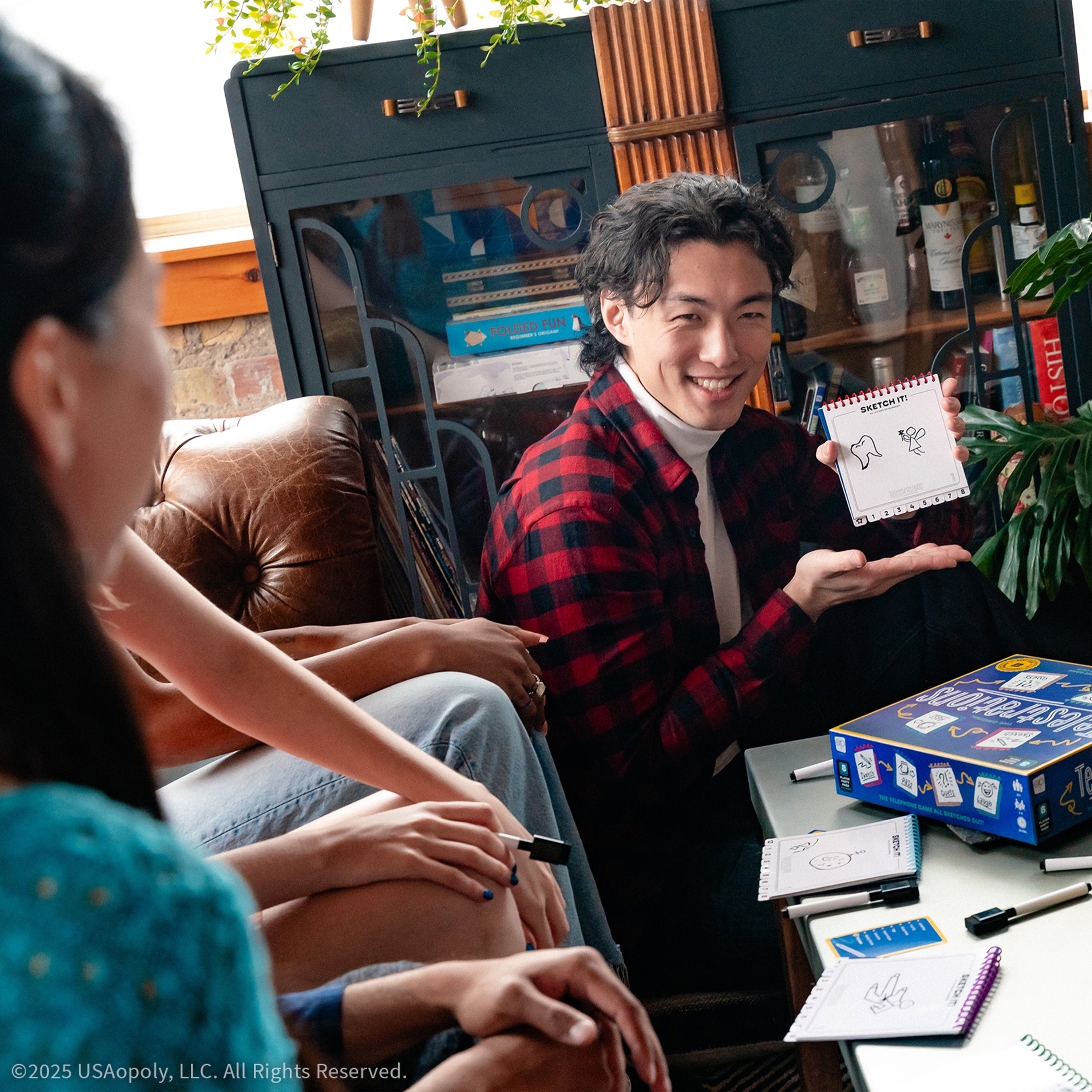 Telestrations® 12 Player (2nd Edition)